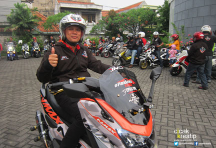 nmax-city-touring-11