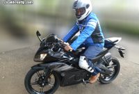 foto r15