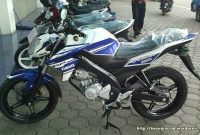 yamaha-new-vixion-lightning-livery-motogp-2014-2 yamaha-new-vixion-lightning-livery-motogp-2014-2