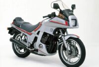 Yamaha XJ 750D Yamaha XJ 750D