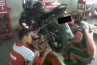 cb150-servis-di-bengkel-yamaha cb150-servis-di-bengkel-yamaha