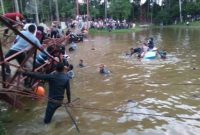 dinaiki-ratusan-alay-selfie-jembatan-gantung-ambruk-di-hutan-bale-jurong-kota-langsa-aceh-pertamax7-com1.jpg