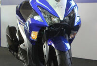 yamaha-nvx-155-tampak-depan
