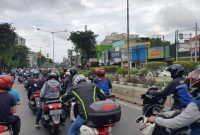 Rombongan Maxi Touring dalam perjalanan menuju venue Maxi Yamaha Day di Cibubur (2).png