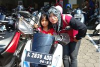 Ayu Handayani dengan Lexi cicak-kreatip