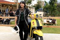 Irvine, pengguna Yamaha Fazio dan founder komunitas Girls Day Out di Bandung (2)
