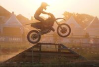 Yamaha STSJ Sukses Hadirkan Shell bLU cRU Yamaha Enduro Challenge Rd-2, Libatkan Ribuan Pengunjung di Sidoarjo (3)
